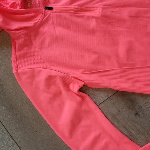 Diadora l neon l women's llike new l quarter zip l hooded l small - Picture 6 of 7